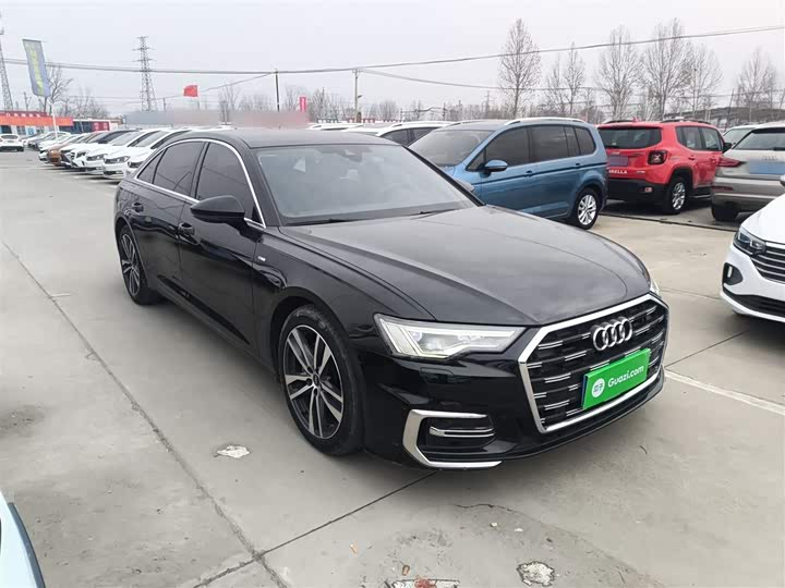 Фото 4 - Audi A6L