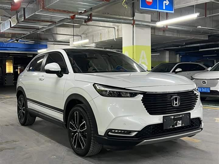 Фото 3 - Honda Vezel