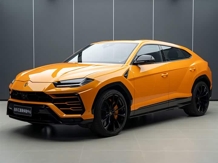 Фото 2 - Lamborghini Urus