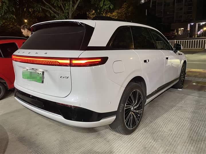 Фото 5 - XPeng G9