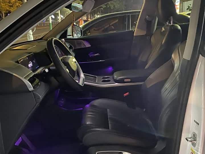 Фото 7 - XPeng G9