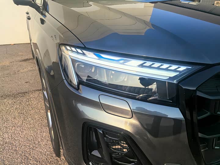 Фото 6 - Audi SQ7