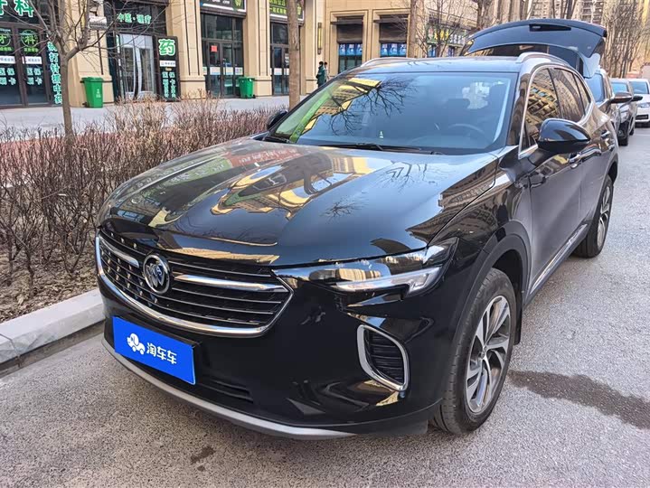 Фото 1 - Buick Envision Plus