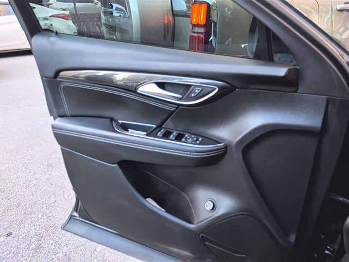 Фото 7 - Buick Envision Plus