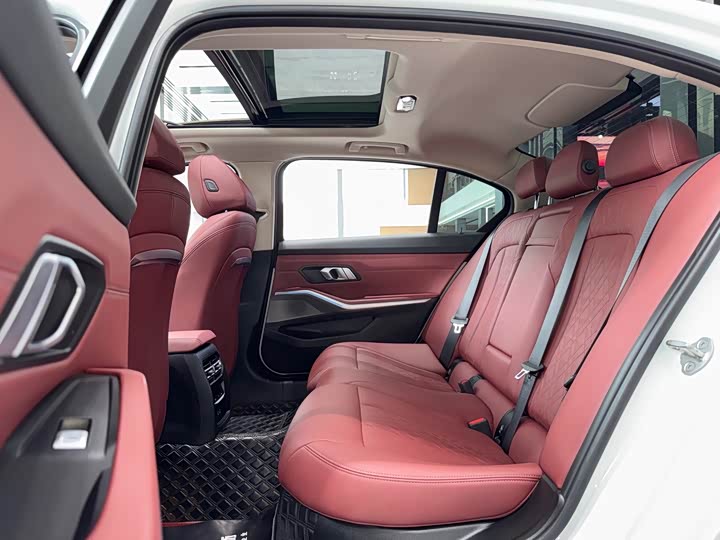 Фото 5 - BMW 3 Series