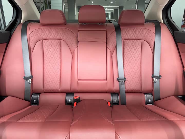 Фото 6 - BMW 3 Series