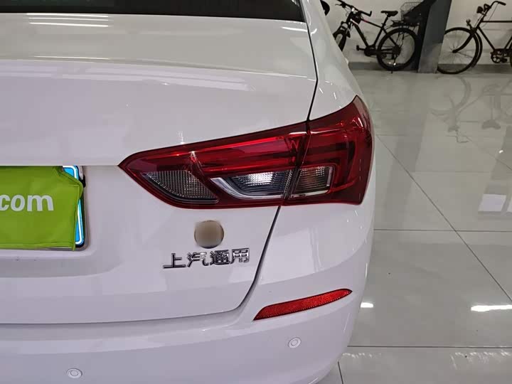 Фото 8 - Buick Excelle