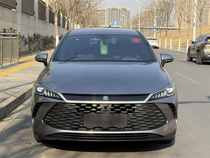 Фото 3 - BYD Qin Plus