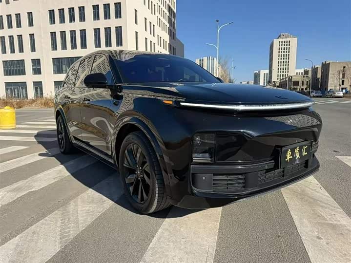 Фото 7 - LiXiang L8