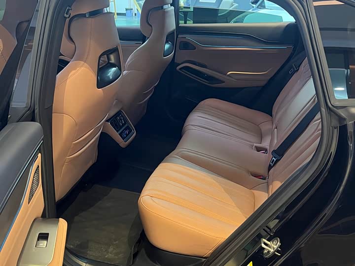 Фото 6 - BYD Song L