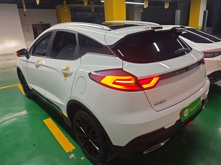 Фото 5 - Geely Emgrand GS