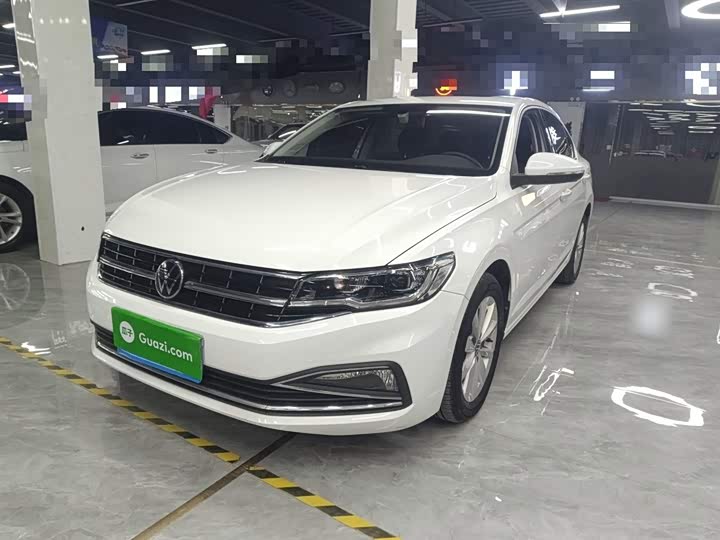 Фото 1 - Volkswagen Bora