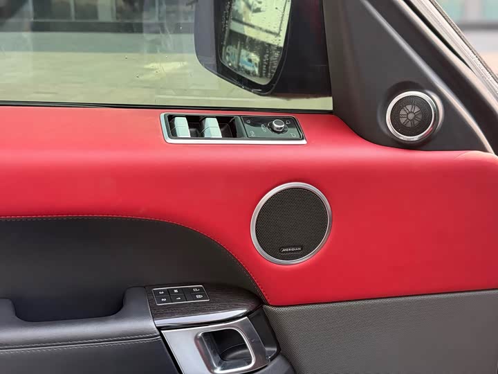 Фото 5 - Land Rover Range Rover Sport