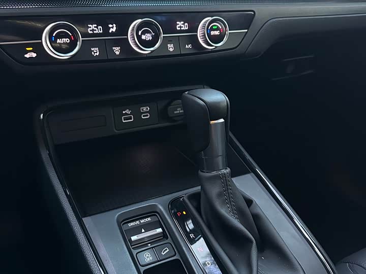 Фото 8 - Honda Breeze