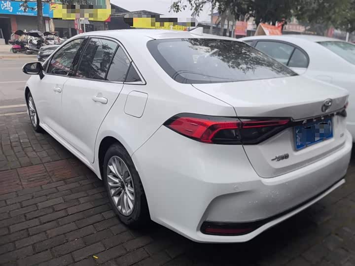 Фото 5 - Toyota Allion