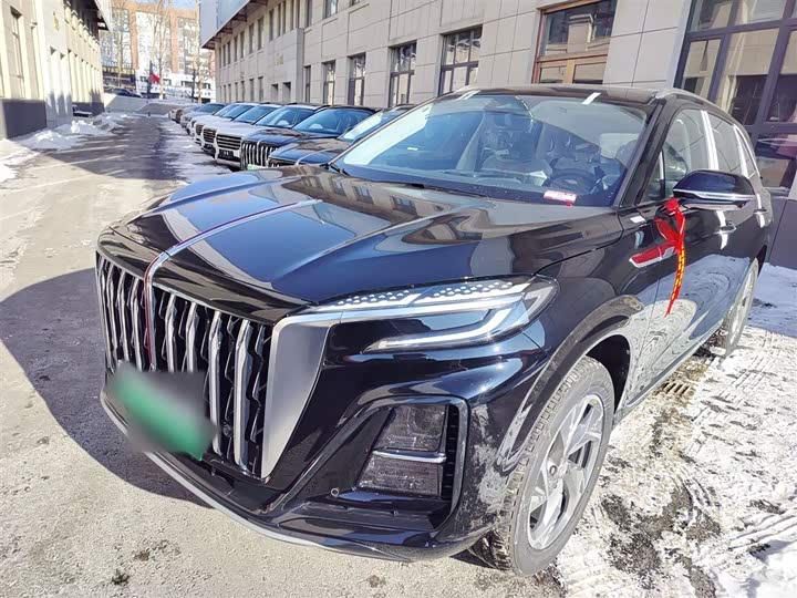 Фото 2 - Hongqi HS3 Hybrid