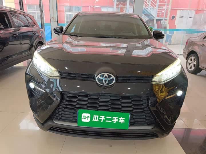 Фото 3 - Toyota Wildlander