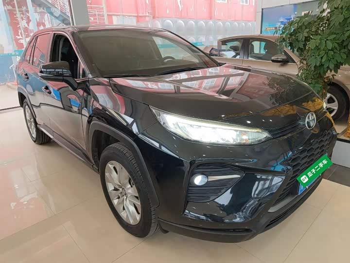 Фото 4 - Toyota Wildlander