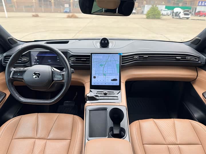 Фото 9 - Nio ES8