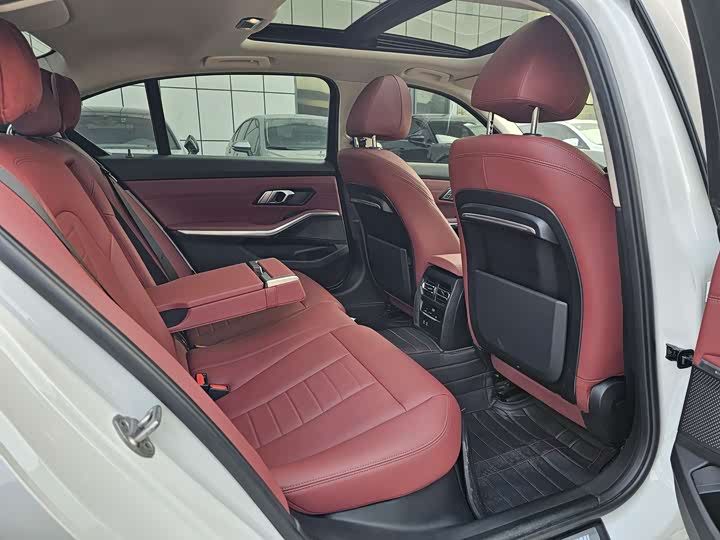 Фото 7 - BMW 3 Series