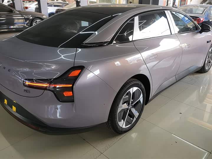 Фото 3 - XPeng Mona M03