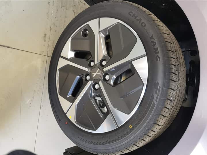 Фото 6 - XPeng Mona M03