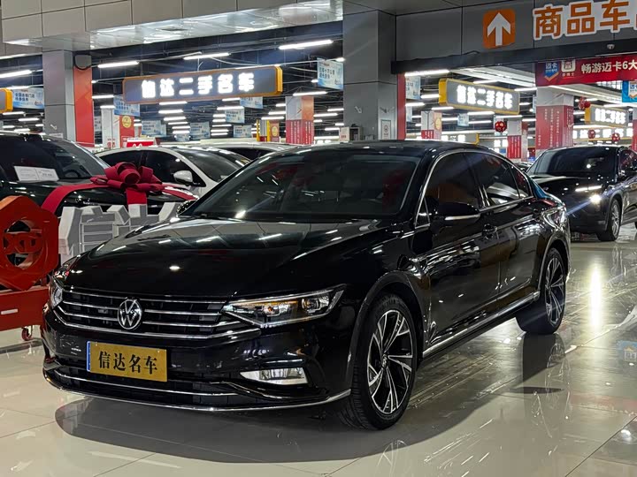 Фото 1 - Volkswagen Magotan