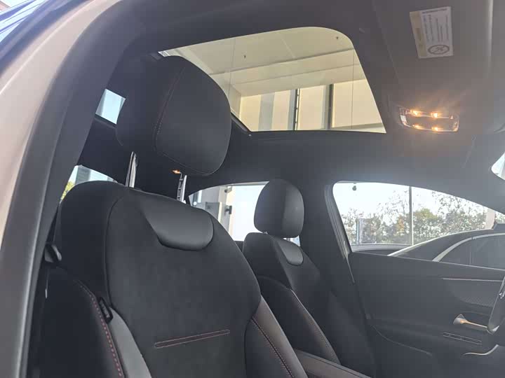 Фото 7 - Mercedes-Benz A-Class