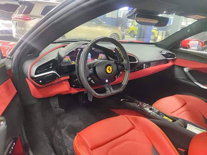 Фото 4 - Ferrari 296