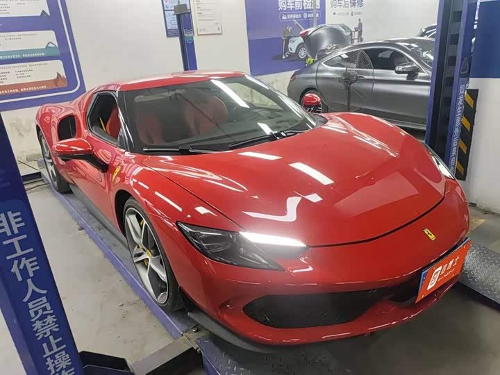 Фото 6 - Ferrari 296