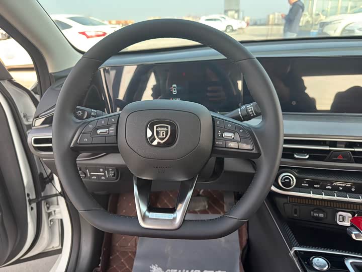 Фото 8 - Changan Eado Plus