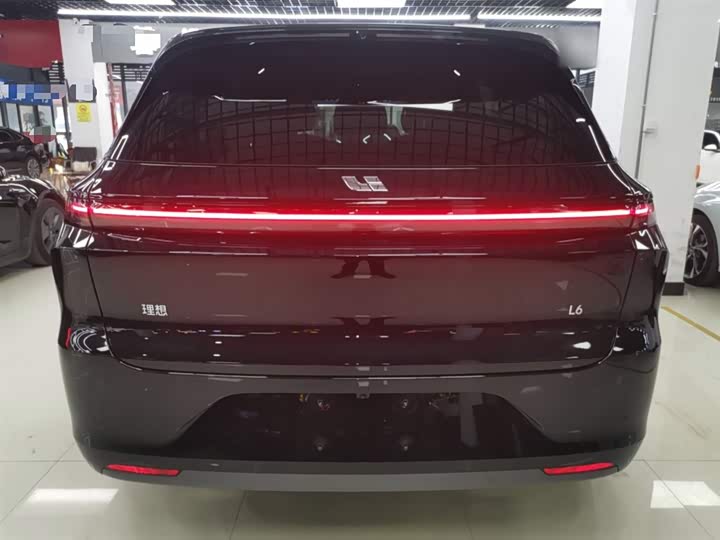 Фото 6 - LiXiang L6