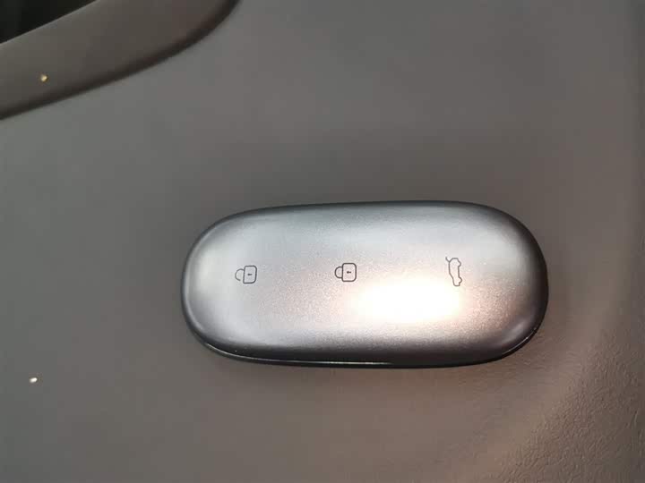 Фото 9 - LiXiang L6