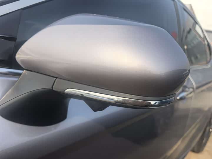 Фото 4 - Toyota Camry