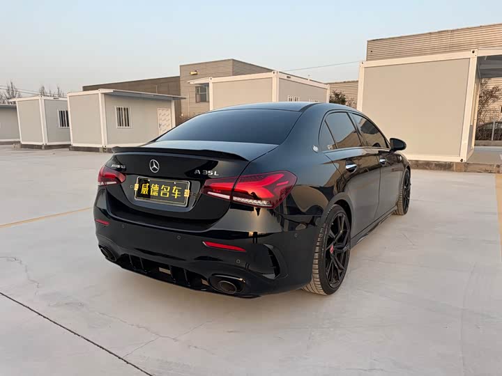 Фото 6 - Mercedes-Benz A-Class AMG