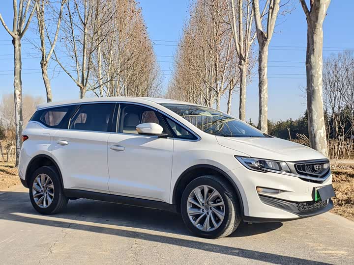 Фото 3 - Geely Jiaji Hybrid