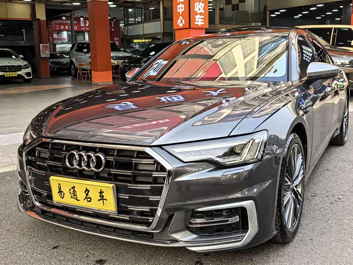 Фото 2 - Audi A6L