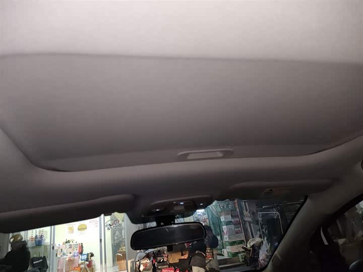 Фото 9 - Geely Vision X3