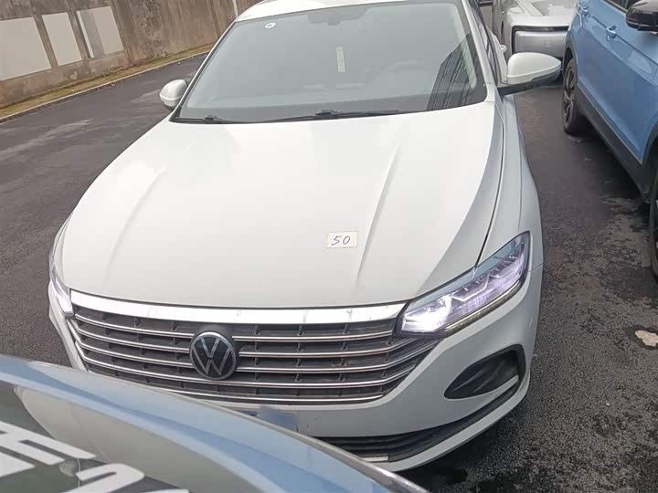 Фото 3 - Volkswagen Lavida