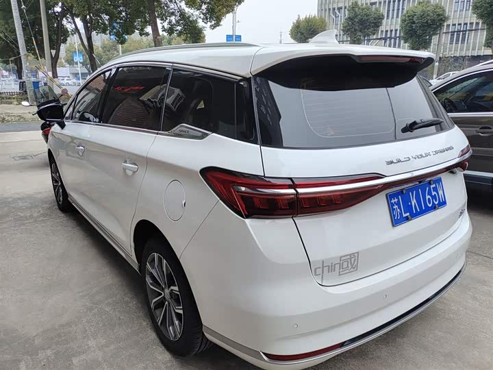 Фото 5 - BYD Song Max