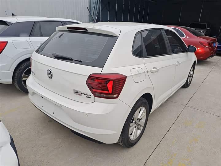 Фото 7 - Volkswagen Polo
