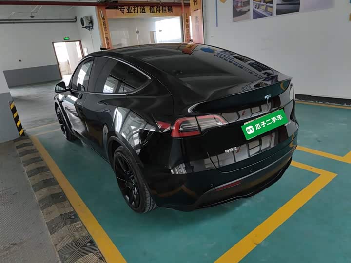 Фото 5 - Tesla Model Y