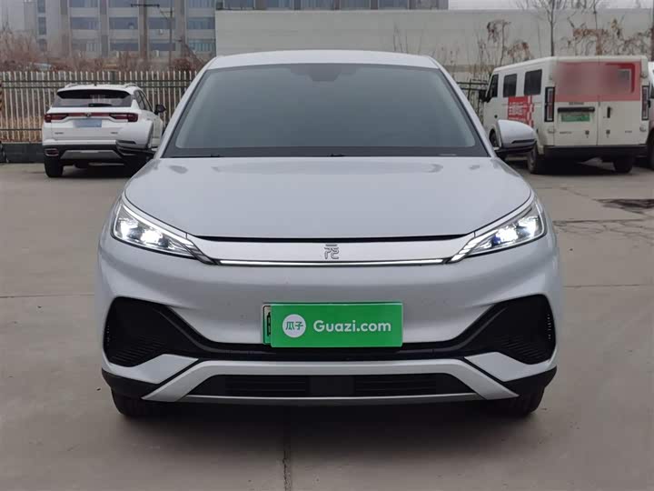 Фото 3 - BYD Yuan Plus