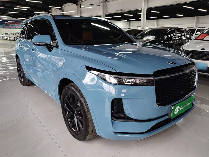 Фото 4 - LiXiang One