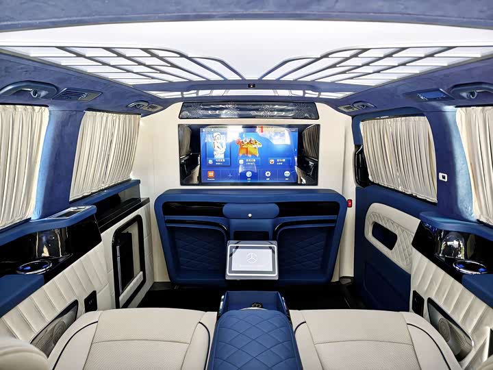 Фото 4 - Mercedes-Benz Vito