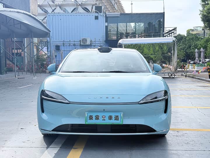 Фото 2 - Luxeed S7