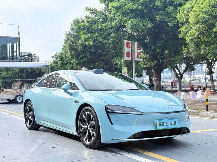 Фото 3 - Luxeed S7