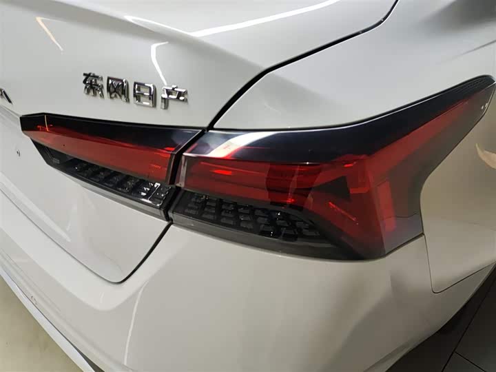 Фото 8 - Nissan Teana