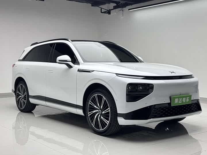 Фото 3 - XPeng G9