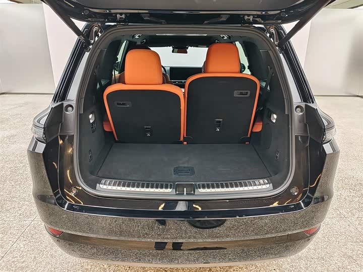 Фото 6 - LiXiang L9